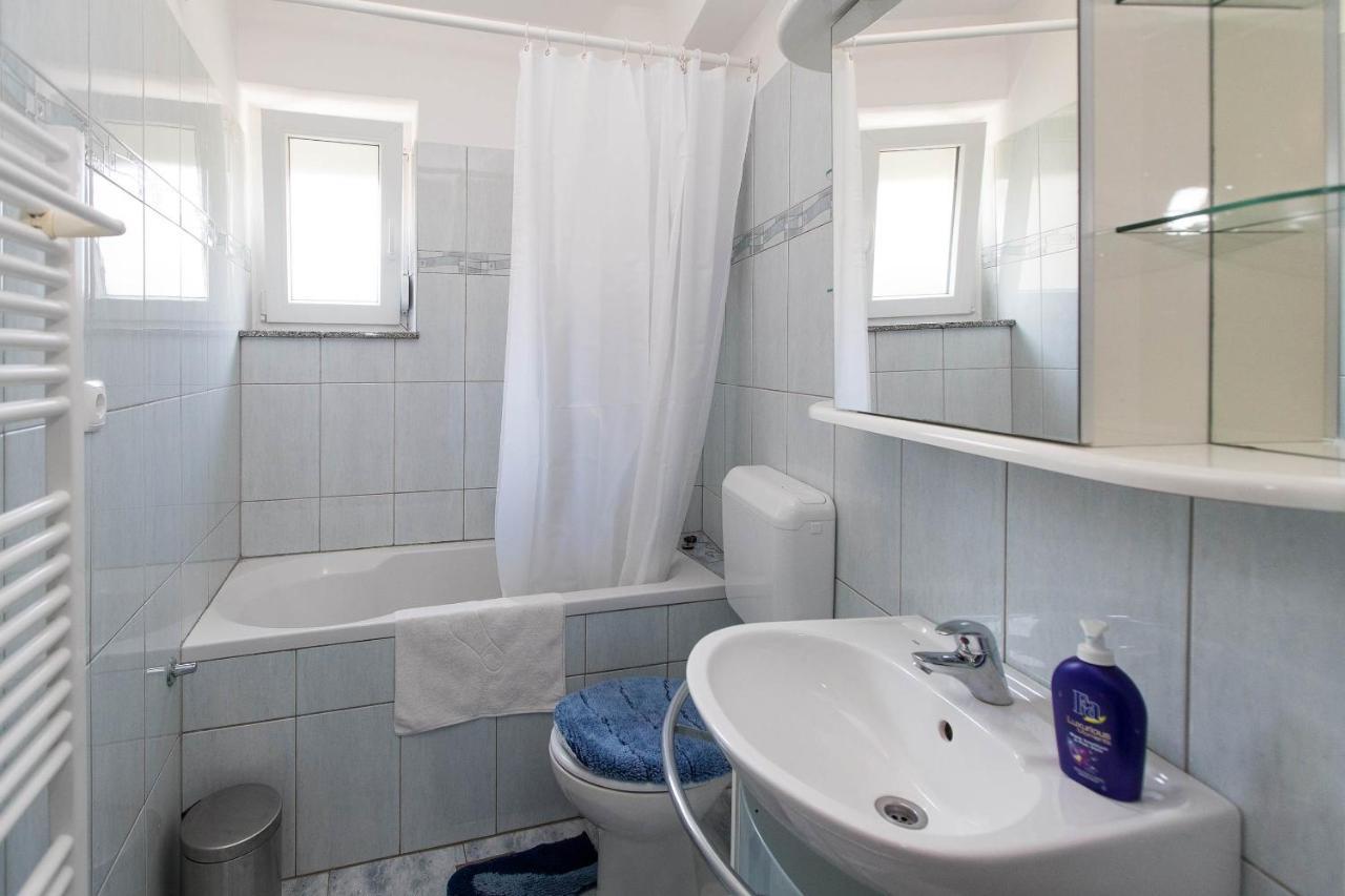 Apartmani Vera Crikvenica Exteriér fotografie
