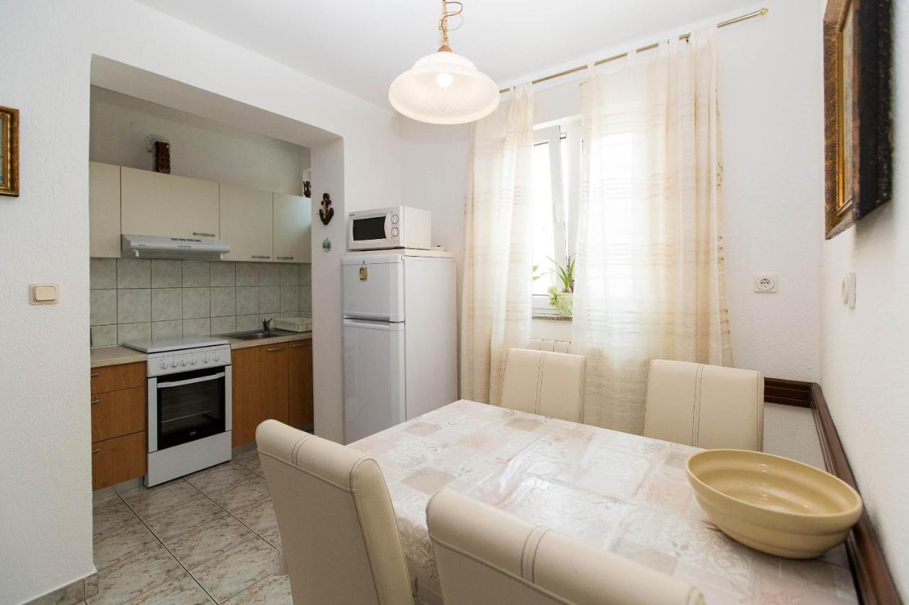Apartmani Vera Crikvenica Exteriér fotografie